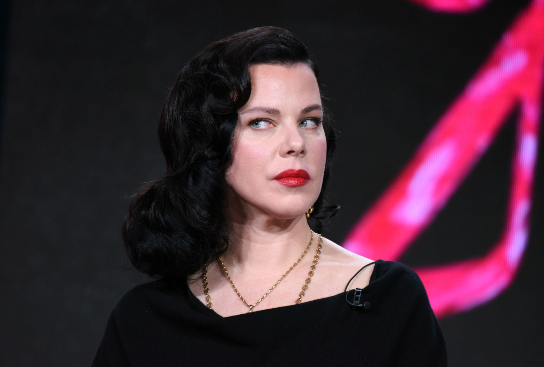 Debi Mazar